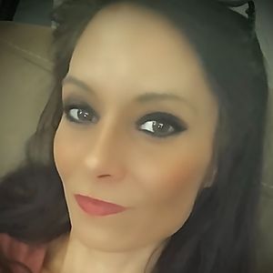 Meet your Posher, Christy